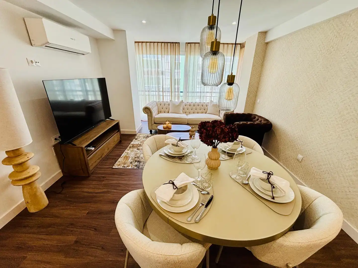 Comedor de Apartamento en venta en Fuengirola con Aire acondicionado, Calefacción y Jardín privado