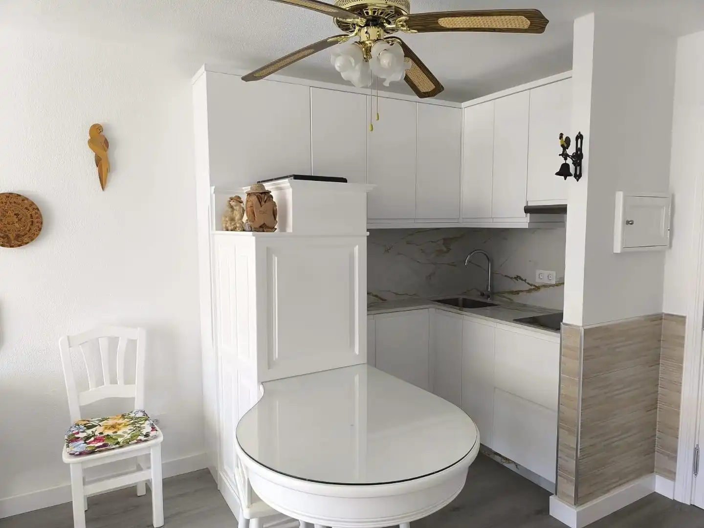 Cuina de Apartament de lloguer en Mogán amb Terrassa, Moblat i Balcó