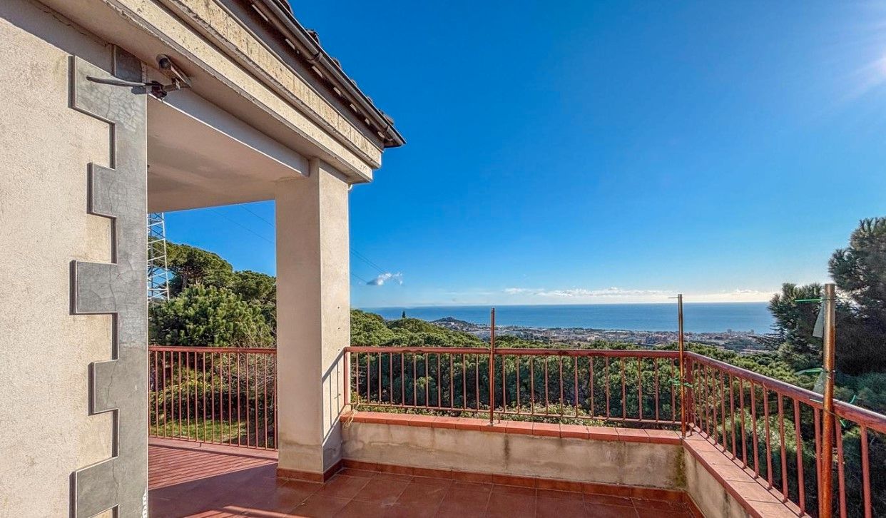 House or chalet for sale in Carrer Riu Segre, Urbanitzacions