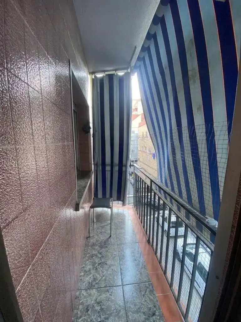 Flat for sale in Calle carrer Pintor Rosales,, imagen 2