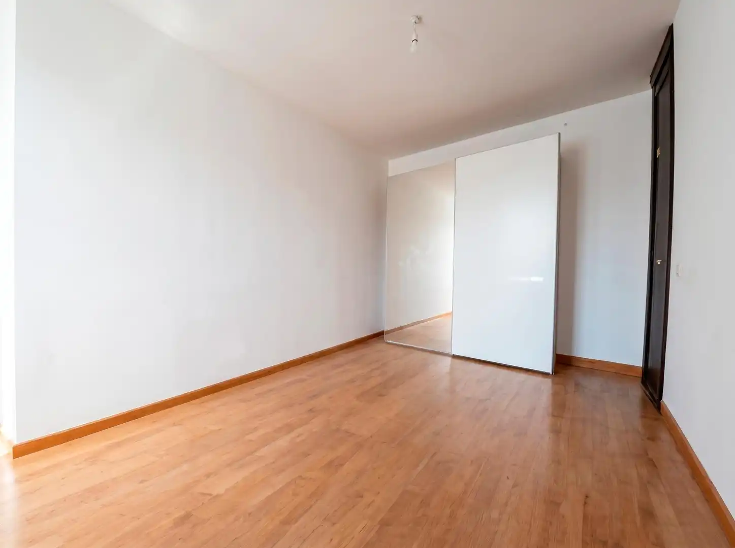 Dormitori de Apartament en venda en San Sebastián de los Reyes amb Calefacció