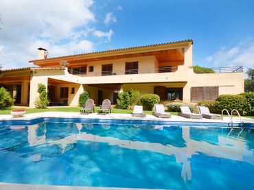 Villa avec piscine à vendre à Barri de Solius