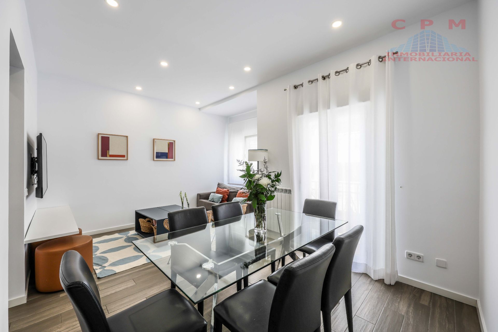 Dining room of Flat to rent in  Madrid Capital  with Air Conditioner, Heating and Furnished