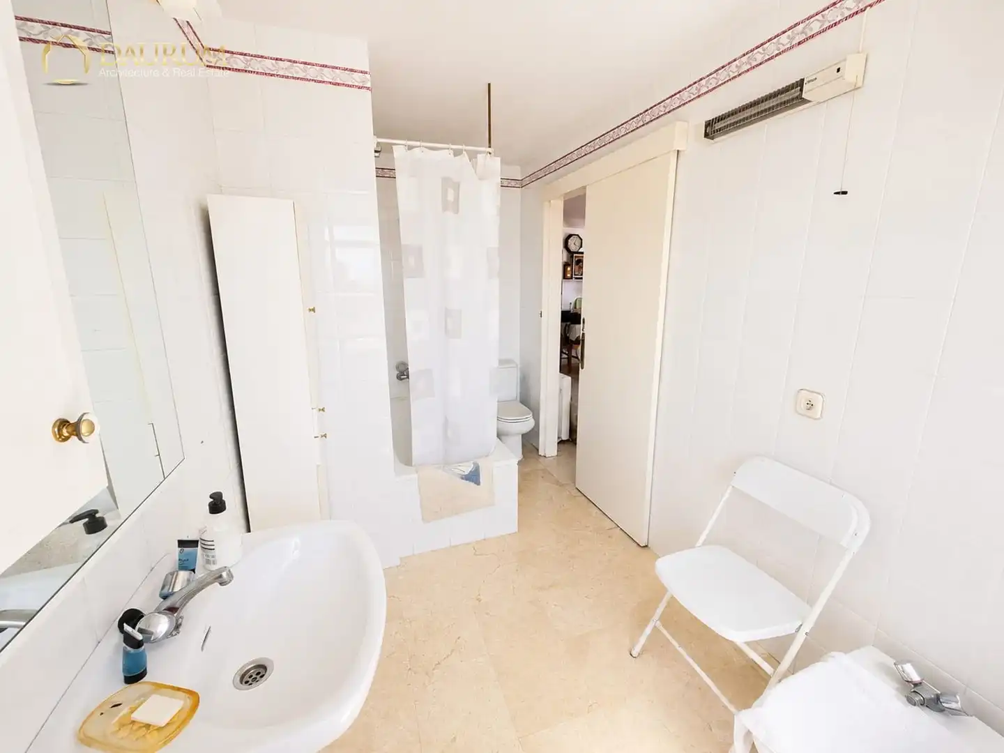 Bany de Dúplex en venda en Alicante / Alacant amb Terrassa, Piscina i Piscina comunitària