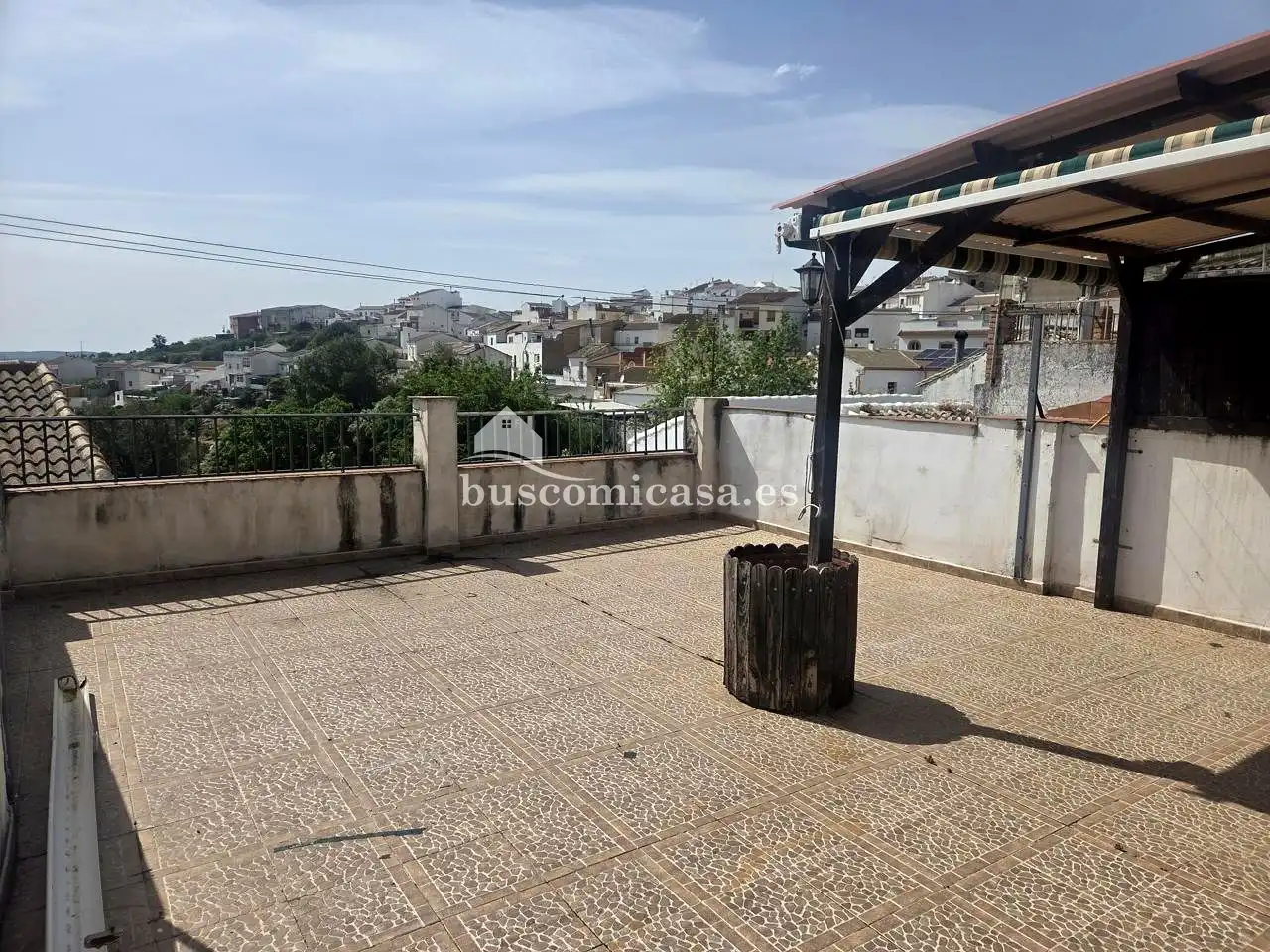 Vista exterior de Casa adosada en venta en Arjona con Terraza
