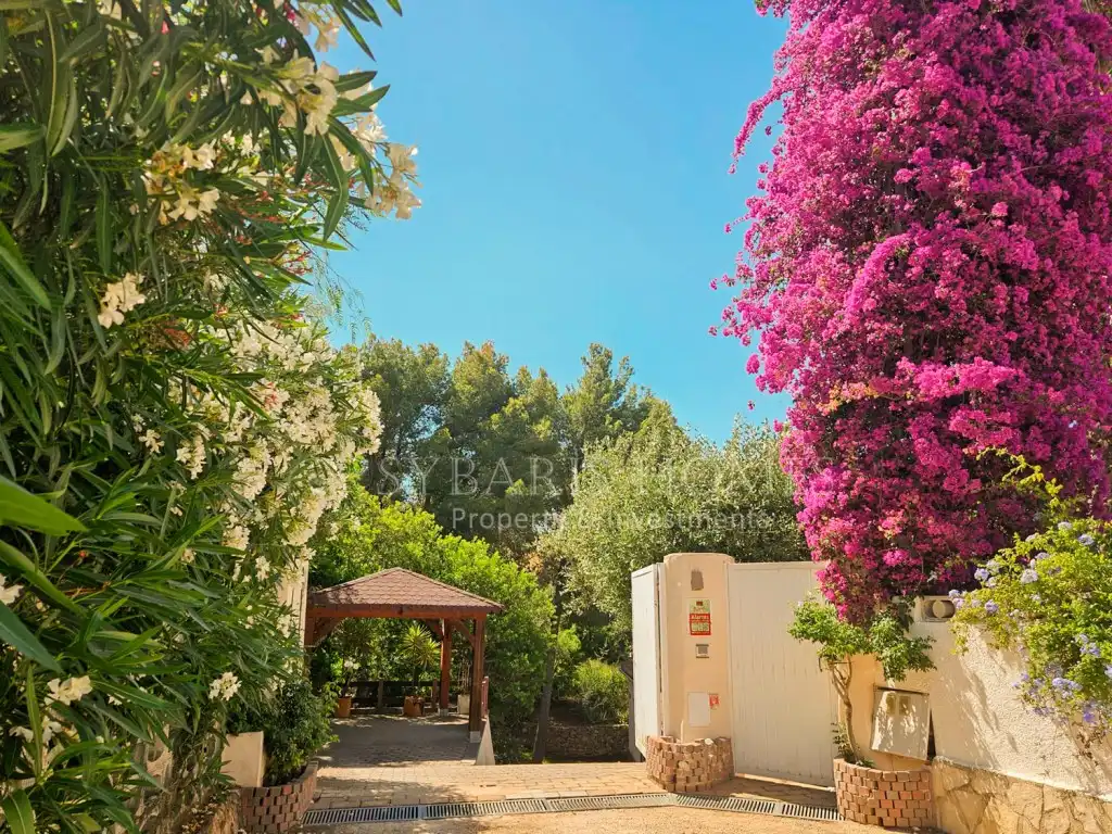 Garden of Houses for sale in Dénia  with Air Conditioner, Private garden and Terrace