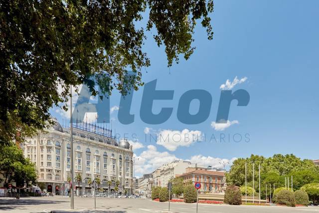 Piso en Venta en DEL PRADO en Jerónimos