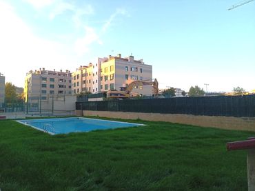 Àtic amb piscina en venda a Aranzana