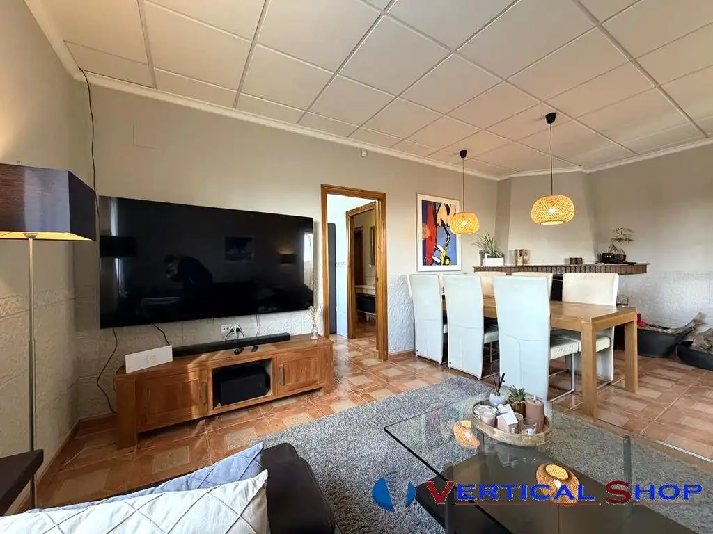 Sala d'estar de Casa o xalet en venda en Caudete amb Aire condicionat