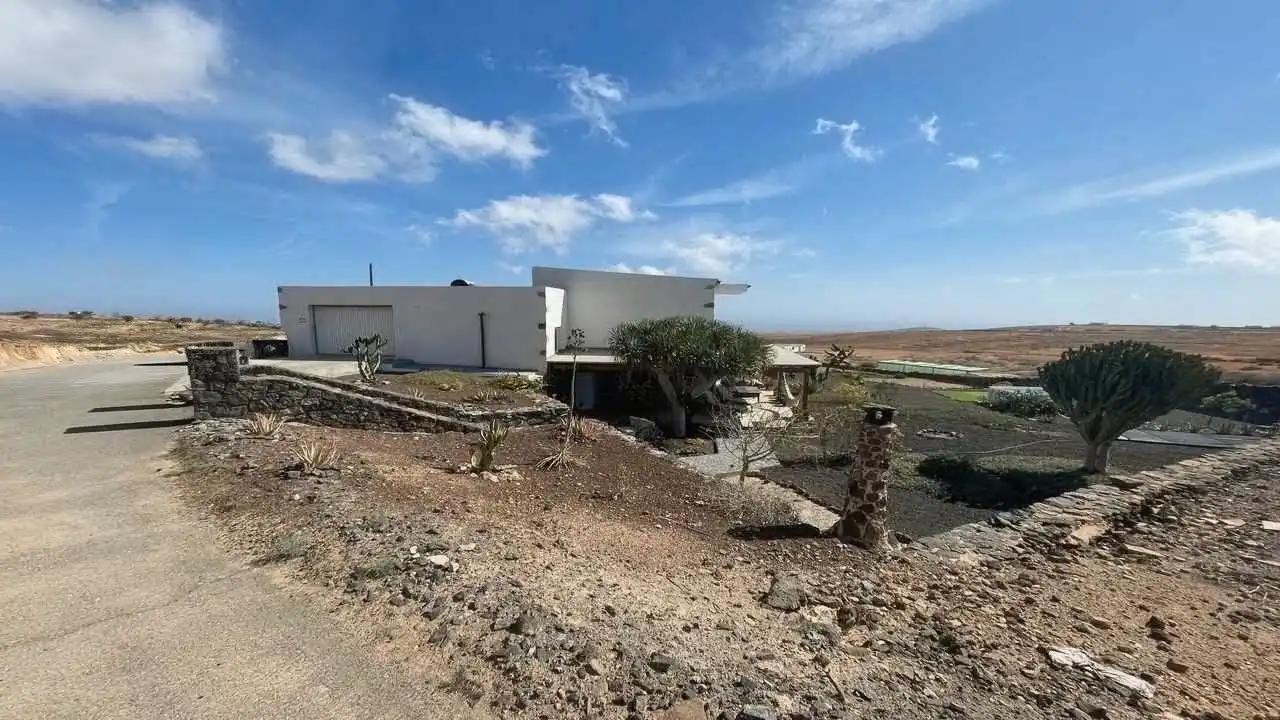 Vista exterior de Casa o chalet en venta en Tefía - Tetir
