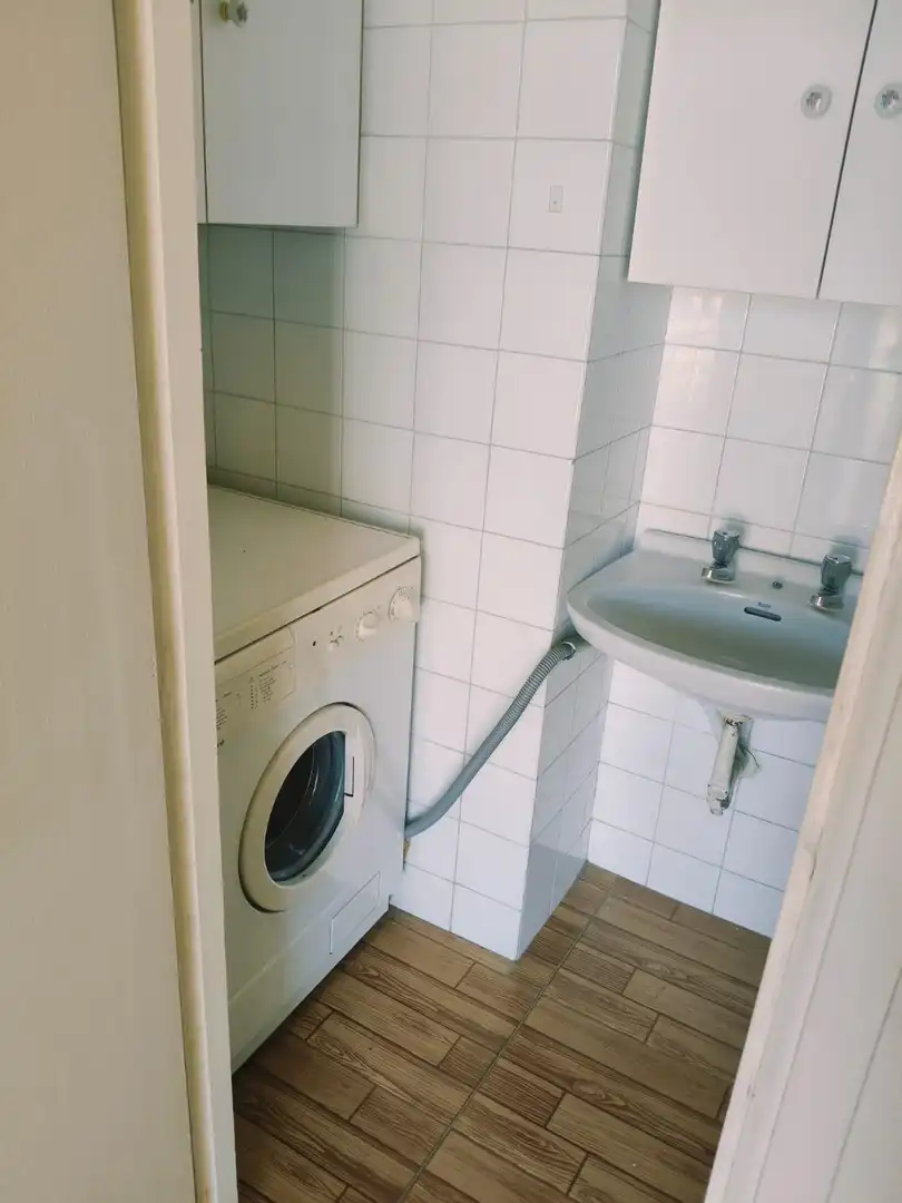 Bathroom of Flat for sale in Ourense Capital   with Heating, Balcony and Community pool
