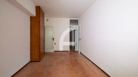 Foto 3 de Piso en venta en Mare de Deu de Montserrat, El Guinardó,  Barcelona Capital