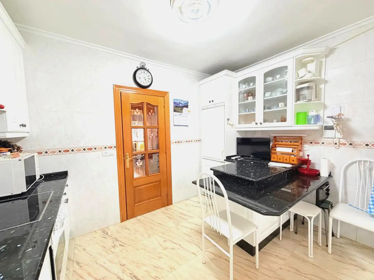 Kitchen of Flat for sale in La Magdalena