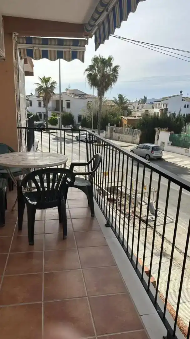 Terrace of Flat for rent in Oliva  with Air Conditioner, Parquet flooring and Furnished