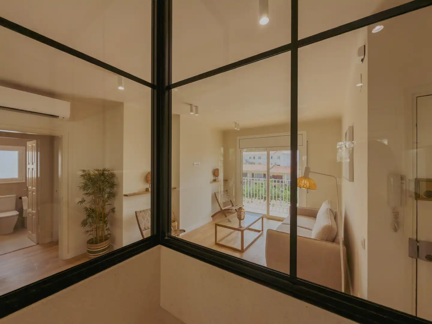 Apartment with balcony for sale in Carrer Branchs 1, imagen 4
