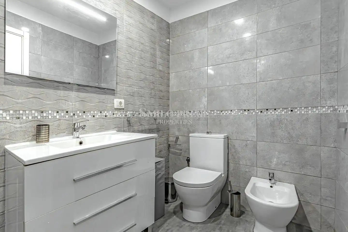 Baño de Estudio en venta en Adeje con Terraza, Amueblado y Piscina comunitaria