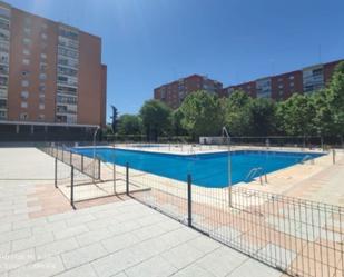 Swimming pool of Flat to rent in Alcorcón  with Air Conditioner, Heating and Washing machine