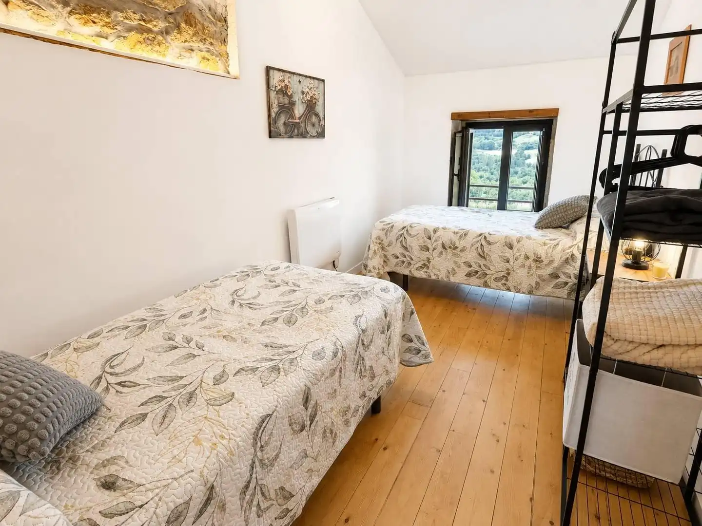 Schlafzimmer von Country house zum Verkauf in Piloña