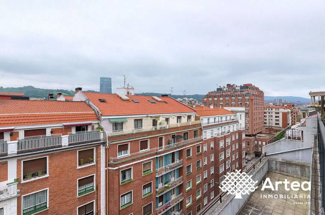 Àtic en venda a José María de Escuza Kalea, Sabino Arana - Jesuitas