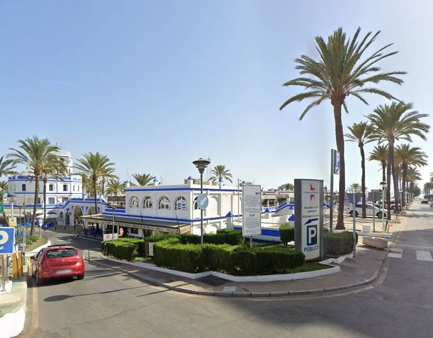 Local comercial en traspaso en Estepona Pueblo