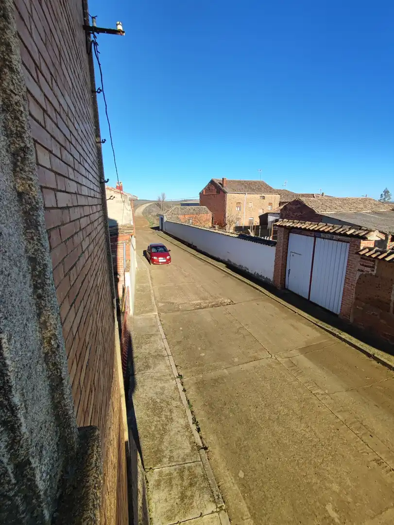 Vista exterior de Finca rústica en venda en Osorno la Mayor amb Calefacció, Jardí privat i Terrassa