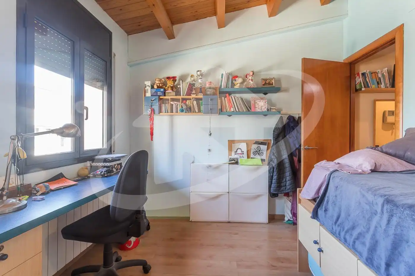 Schlafzimmer von Haus oder Chalet zum Verkauf in Sabadell mit Klimaanlage, Privatgarten und Terrasse