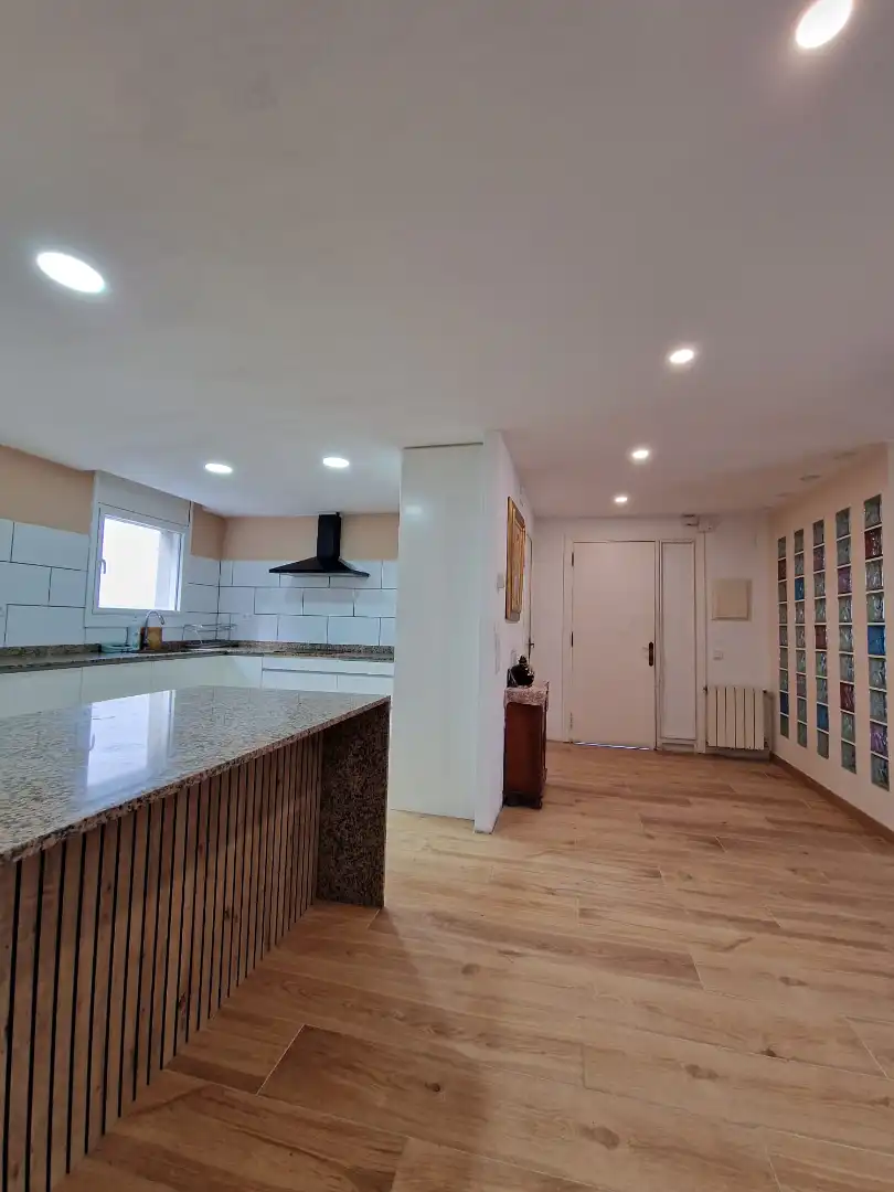 Piso con terraza en venta en Carrer de la Selva, imagen 34