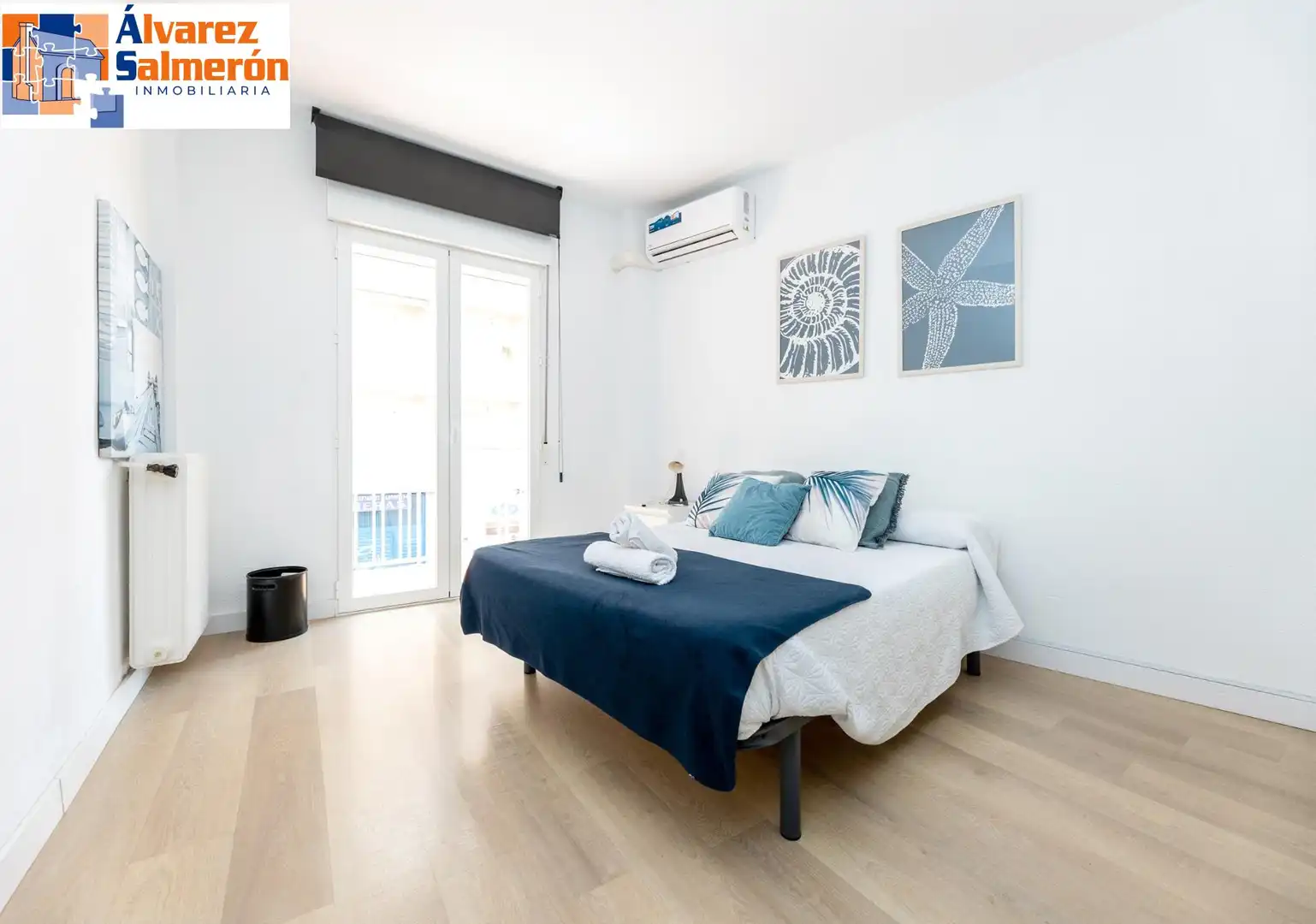 Bedroom of Flat for sale in Granada