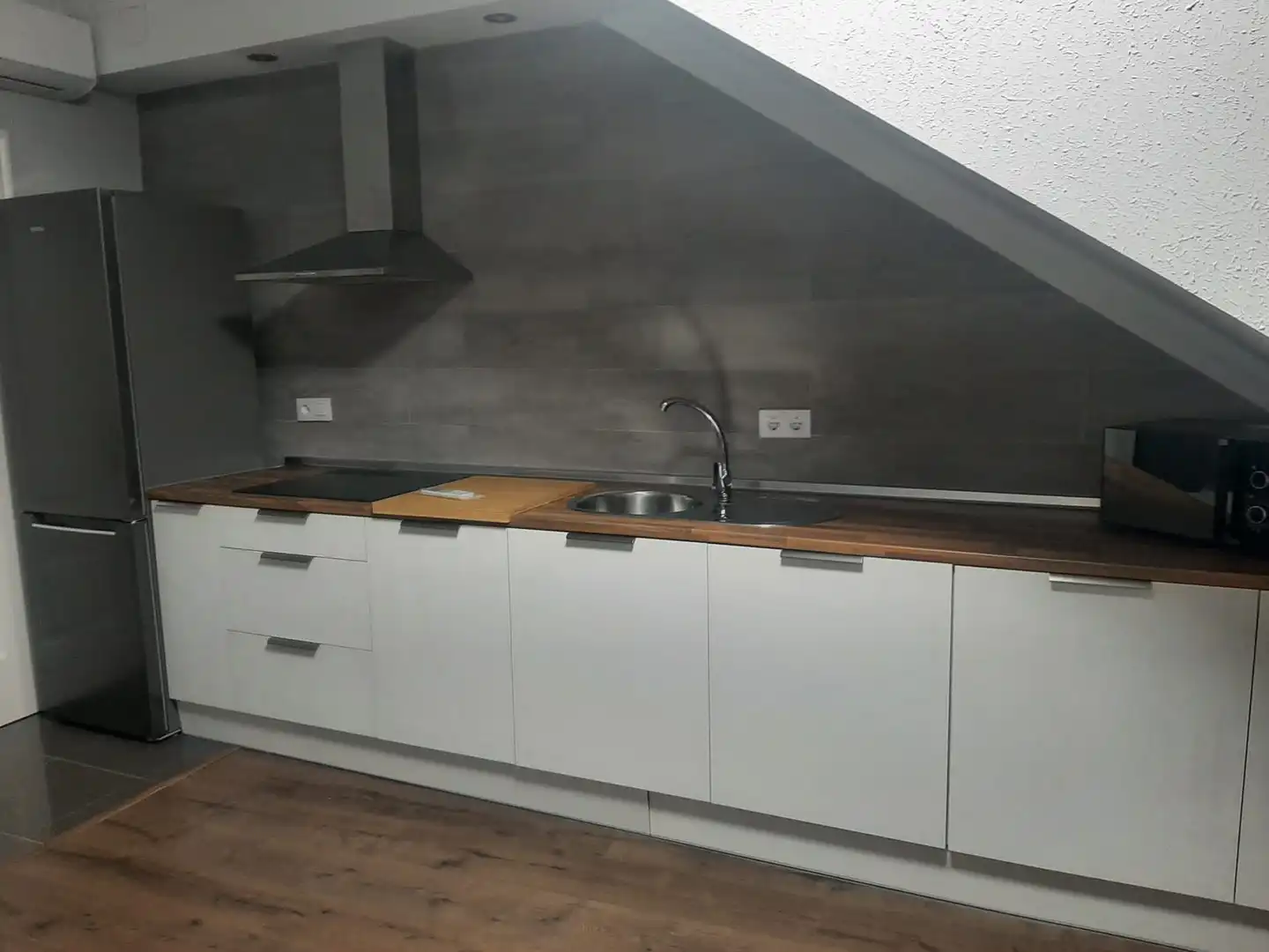 Kitchen of Flat for rent in Villaverde del Río  with Air Conditioner, Parquet flooring and Furnished