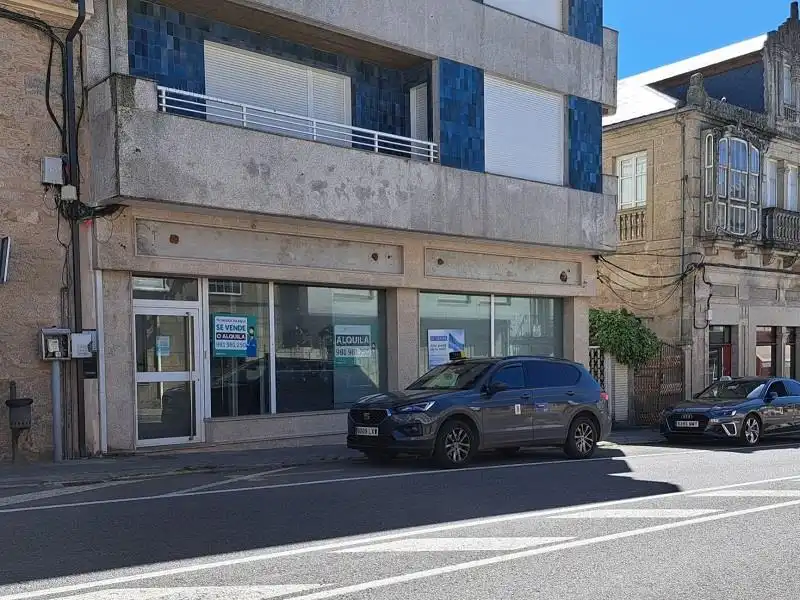 Locale commerciale in affitto a A Pobra de Trives
