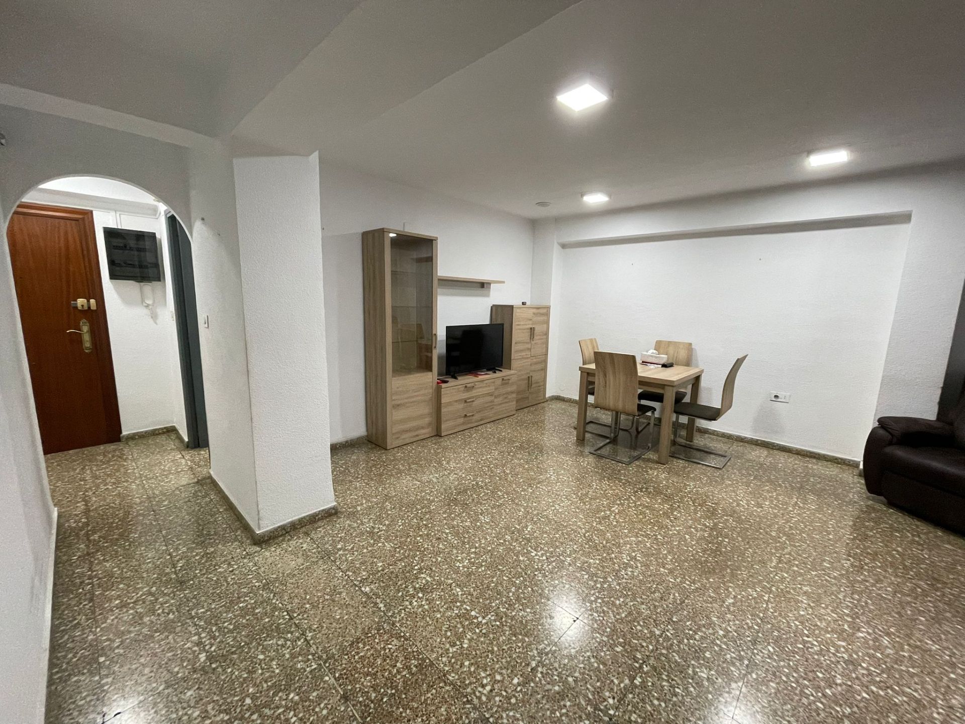 Flat for sale in Castellón de la Plana / Castelló de la Plana  with Air Conditioner, Oven and Washing machine