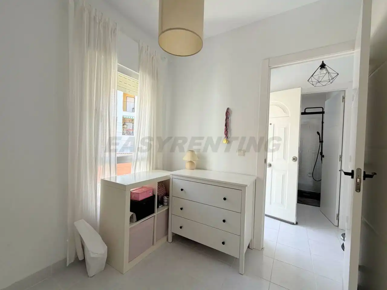 Schlafzimmer von Wohnung zur Miete in Alcorrín