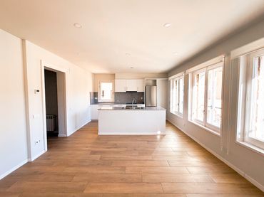 Flat with lift to rent in Centre