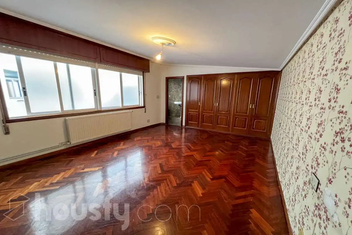 Dormitori de Pis en venda en Ferrol amb Aire condicionat, Calefacció i Parquet