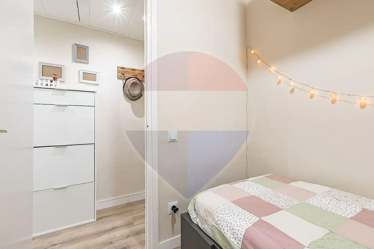 Habitación de Piso en venta en Barcelona con Aire acondicionado, Calefacción y Balcón