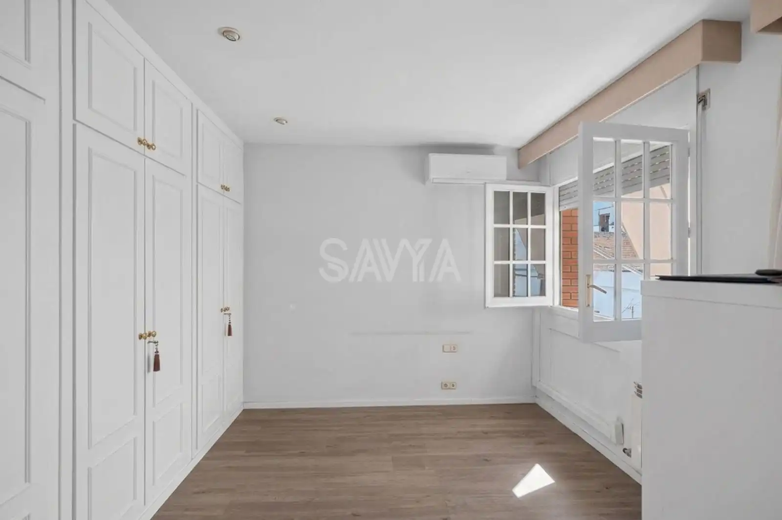 Habitación de Casa o chalet en venta en Sant Just Desvern con Aire acondicionado, Terraza y Trastero