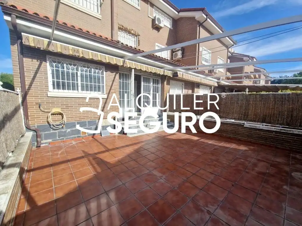 Garten von Haus oder Chalet zur Miete in Fuenlabrada mit Heizung, Terrasse und Abstellraum