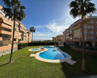 Vista exterior de Àtic en venda en Torremolinos amb Aire condicionat, Calefacció i Terrassa