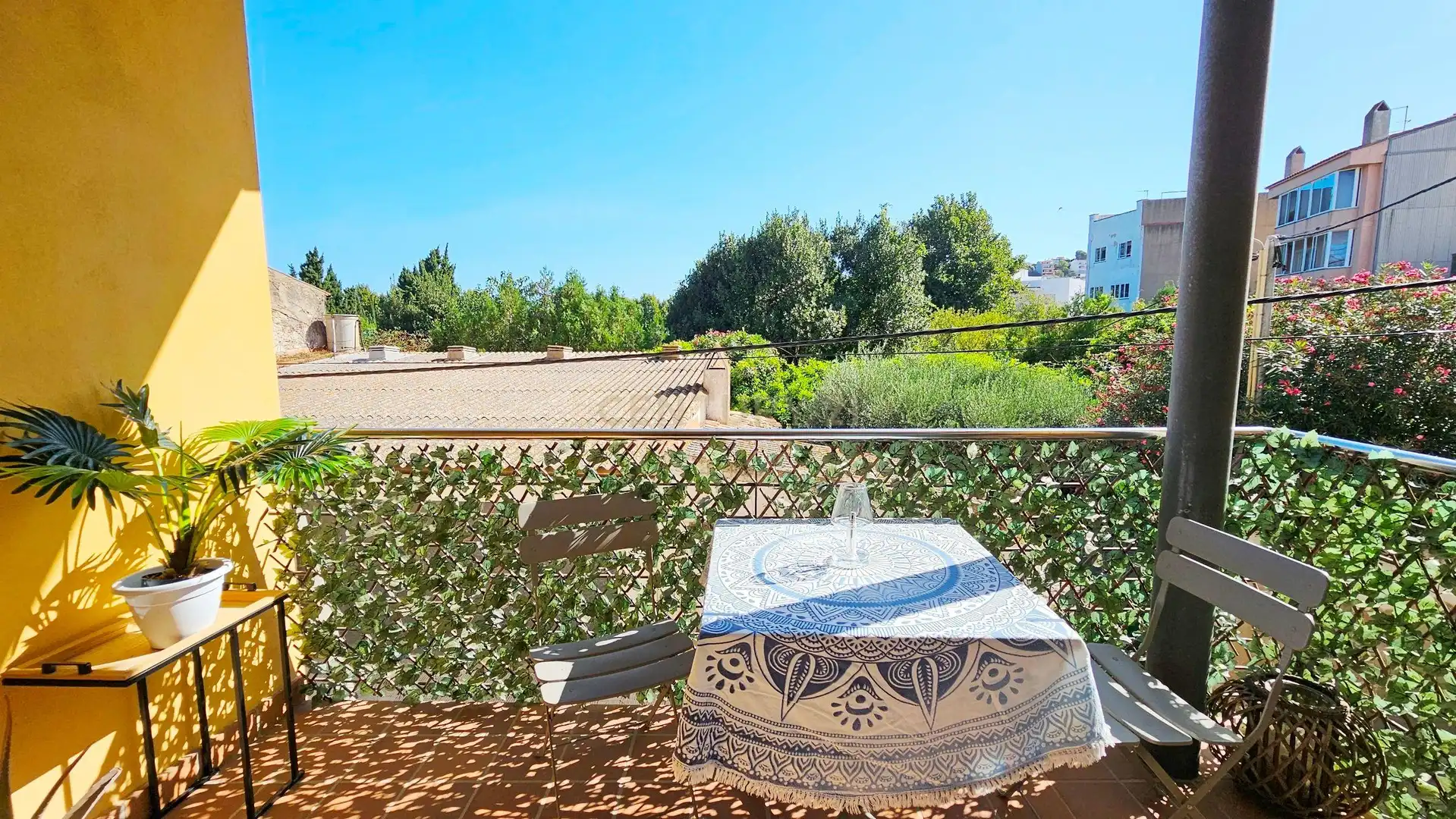 Jardí de Apartament en venda en Llançà amb Forn, Rentadora i Microones