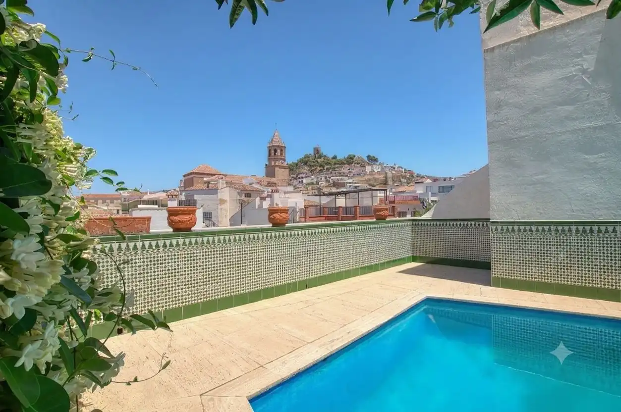 Reihenhaus mit Pool zum Verkauf in Calle la Paz