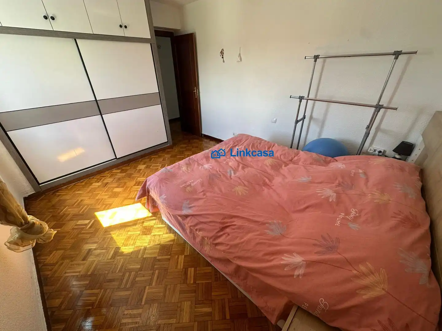 Habitación de Piso en venta en Madrid con Terraza