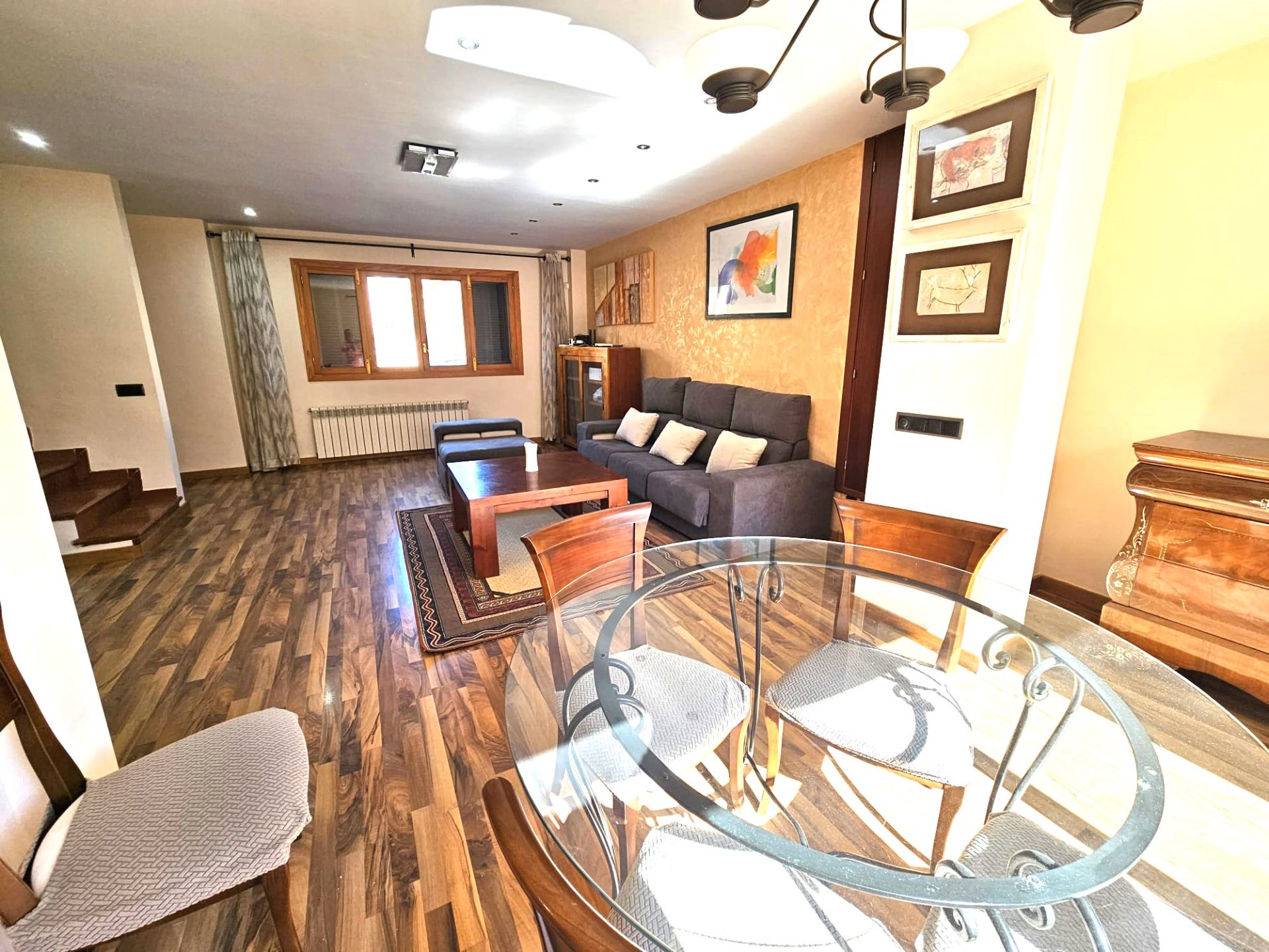 Sala d'estar de Casa o xalet de lloguer en Inca amb Aire condicionat, Calefacció i Parquet