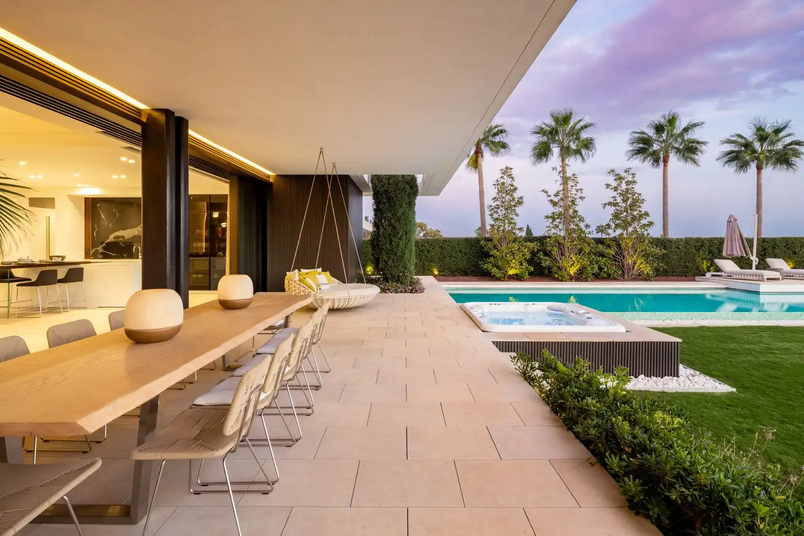 Chalet con piscina en venta en La Quinta, imagen 28
