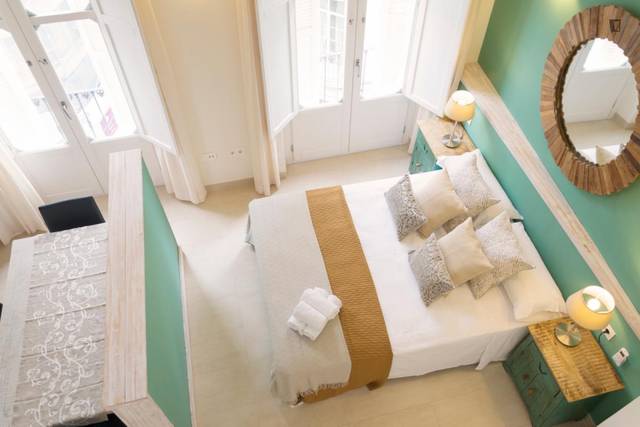 Estudio en Alquiler en La Goleta - San Felipe Neri