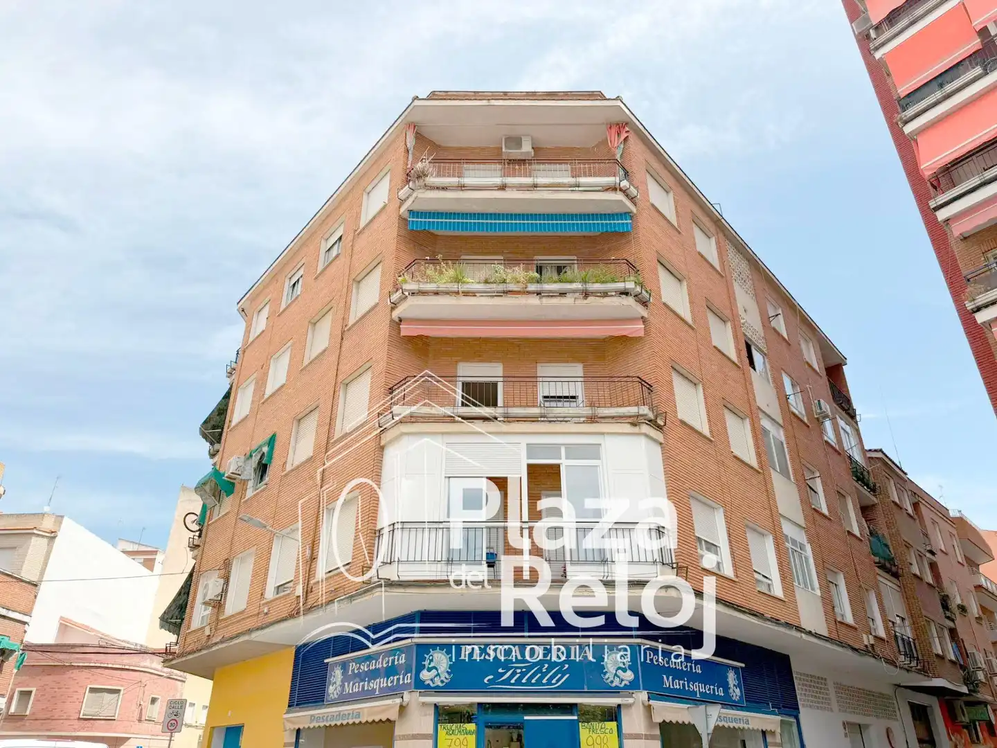 Vista exterior de Piso en venta en Talavera de la Reina con Aire acondicionado