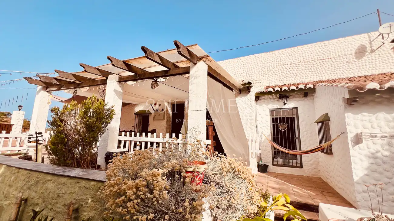 Vista exterior de Finca rústica en venda en Almogía amb Jardí privat, Terrassa i Piscina