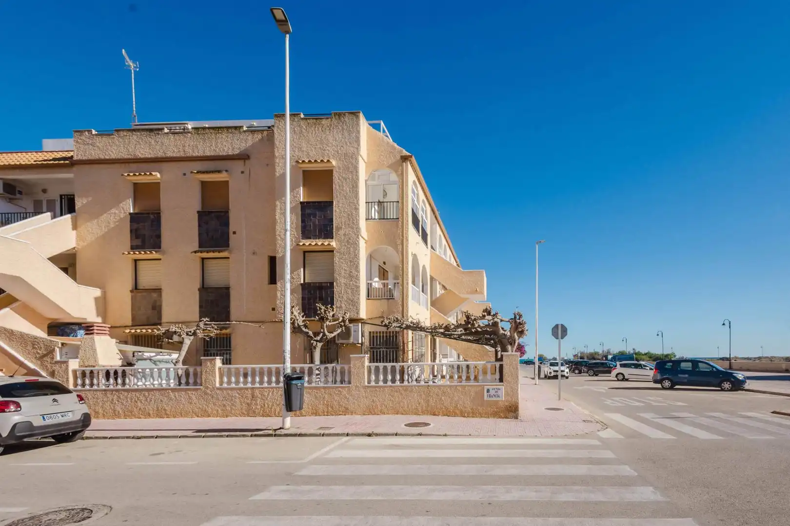 Vista exterior de Apartamento en venta en Torrevieja con Jardín privado