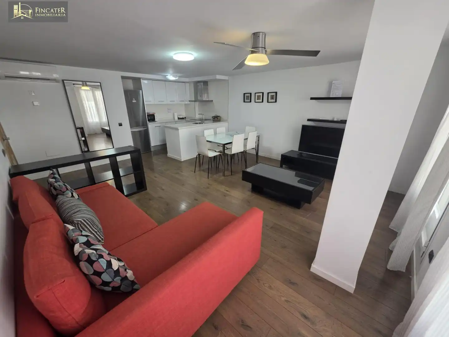 Sala d'estar de Apartament en venda en Teruel amb Aire condicionat i Calefacció
