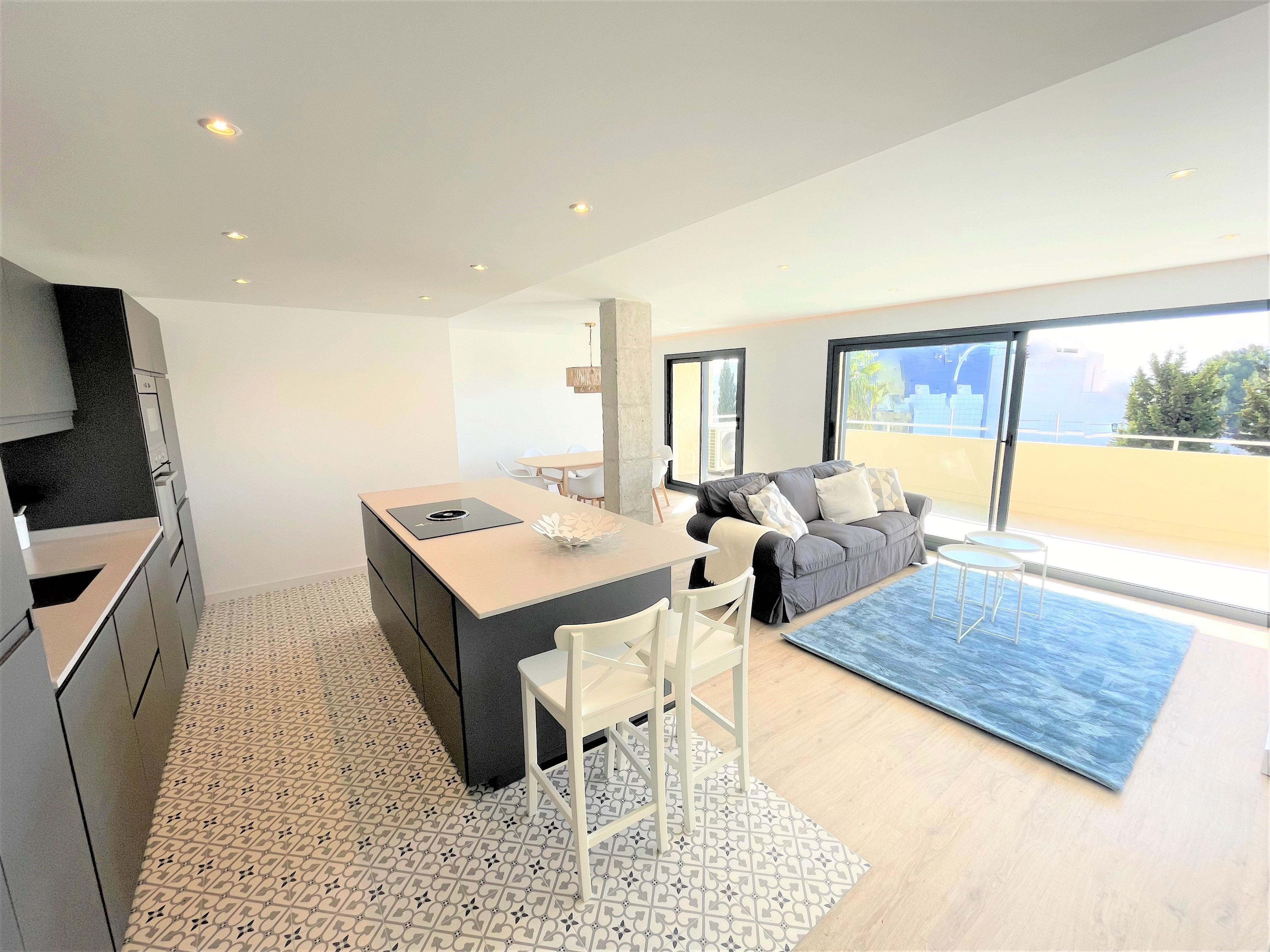 Sala d'estar de Pis de lloguer en  Palma de Mallorca amb Aire condicionat, Calefacció i Parquet