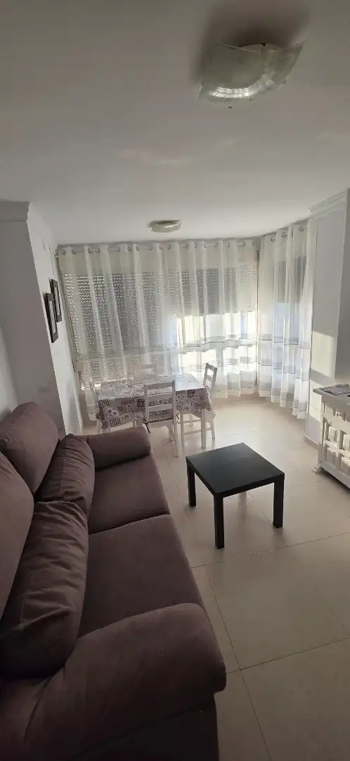 Sala d'estar de Estudi de lloguer en Torrox amb Aire condicionat, Calefacció i Moblat
